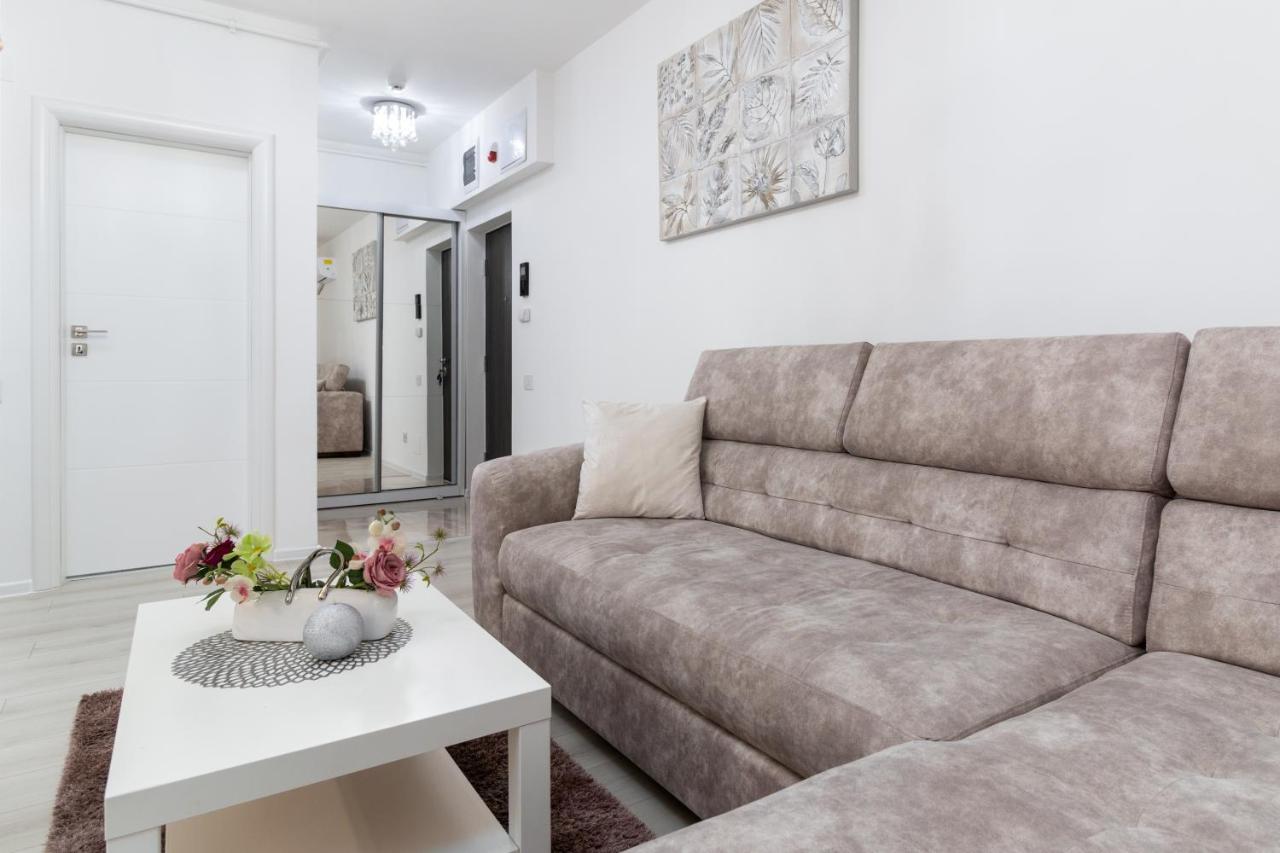 Premier Apartment Luceafarul Oradea Exterior foto